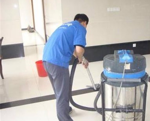 家(jiā)庭開(kāi)荒